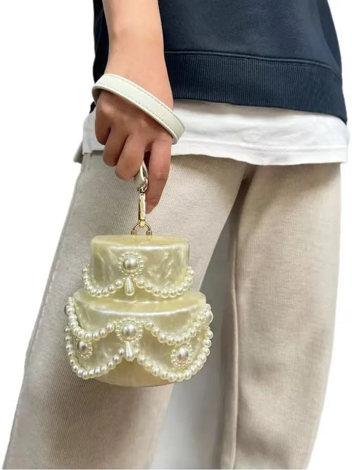 Acrylic Pearl Cake Bag