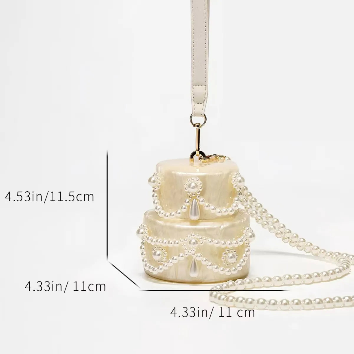 Acrylic Pearl Cake Bag