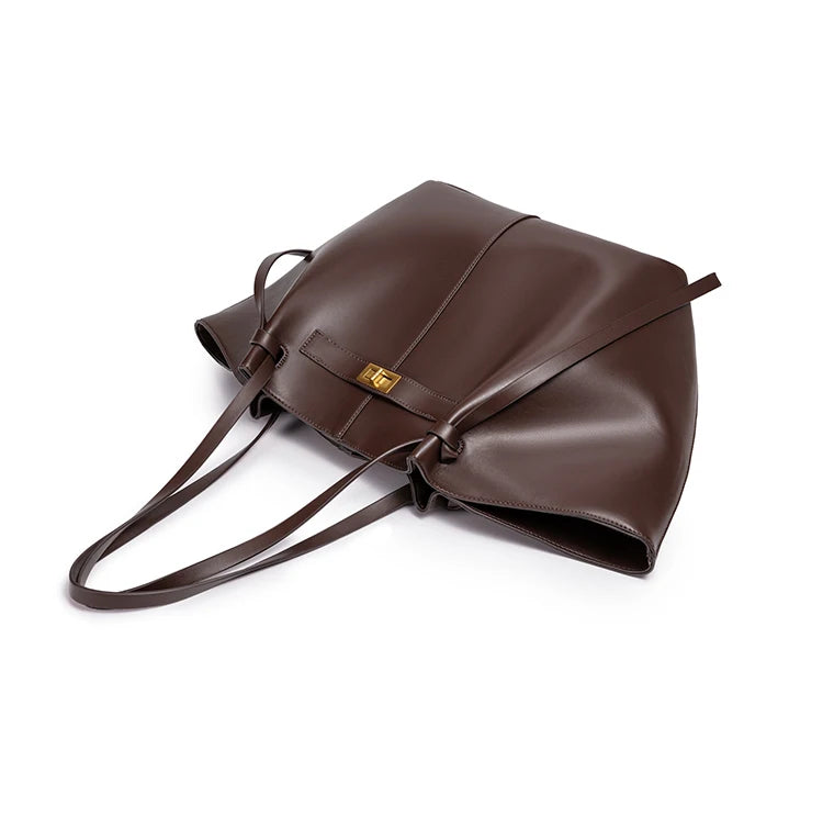 Winged Turn Lock Tote